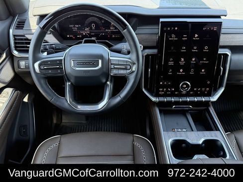New 2026 GMC Acadia Denali Ultimate w/ LPO, Floor Liner Package AWD/4WD image 11