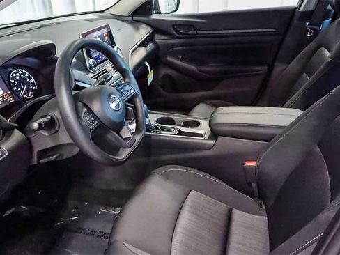 New 2025 Nissan Altima 2.5 S image 17