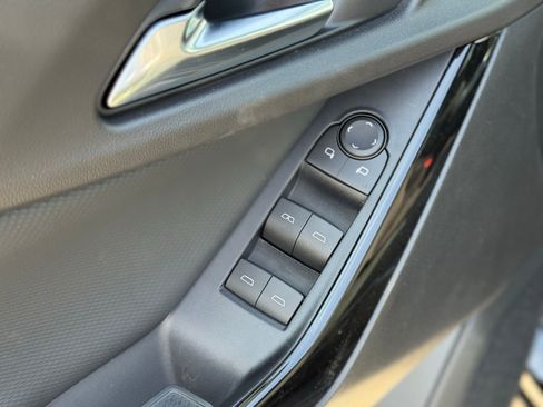 New 2026 Chevrolet Equinox LT FWD image 14