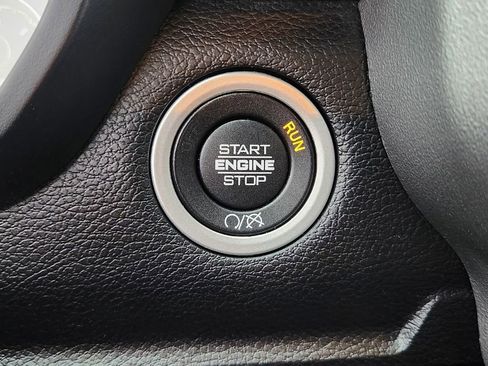 Used 2024 RAM 3500 Big Horn image 16