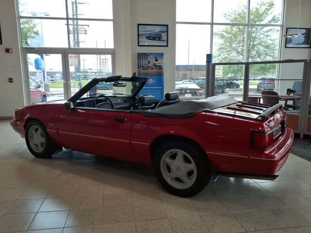 Used 1993 Ford Mustang LX RWD image 6