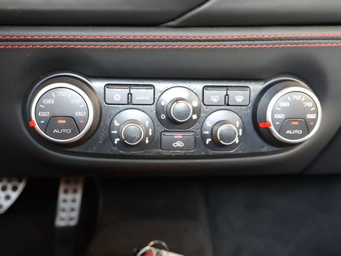 Used 2018 Ferrari 488 Spider RWD image 27
