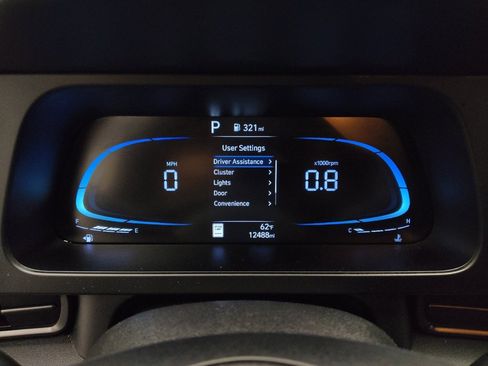 Used 2025 Hyundai Elantra Sport image 23