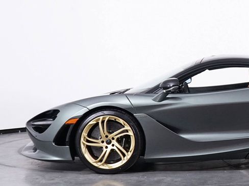 New 2026 McLaren 750S RWD image 13
