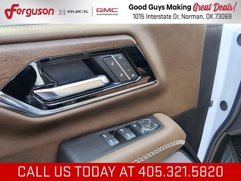 New 2026 GMC Yukon XL Denali Ultimate AWD/4WD image 14