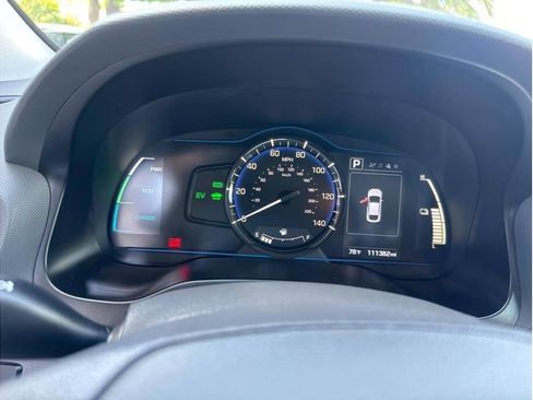 Used 2019 Hyundai Ioniq Blue image 12