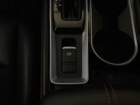 Used 2023 Nissan Altima 2.5 SR AWD/4WD image 33