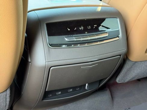 New 2026 Cadillac Escalade Luxury w/ LPO, Radiant Package image 35