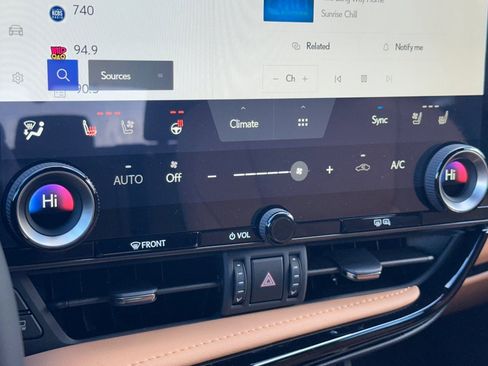 New 2026 Lexus NX 350h AWD w/ Luxury Package image 17