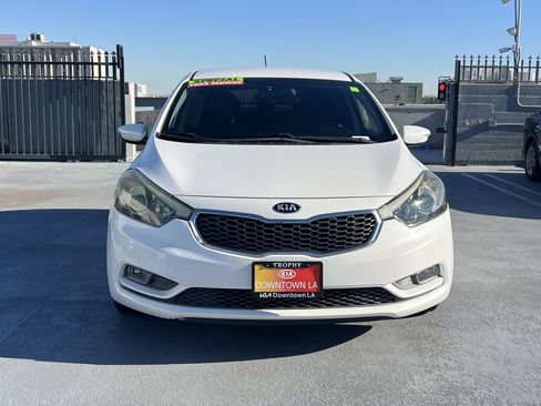 Used 2016 Kia Forte LX image 9