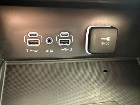 Used 2021 Jeep Grand Cherokee L Laredo w/ Luxury Tech Group I RWD image 40