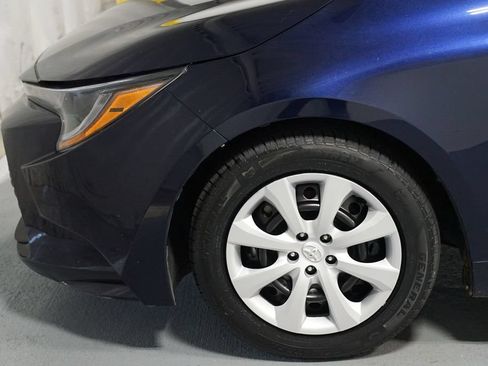 Certified 2024 Toyota Corolla LE FWD image 5