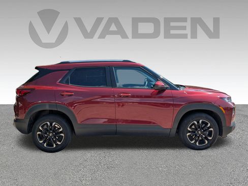 Used 2023 Chevrolet TrailBlazer LT image 32