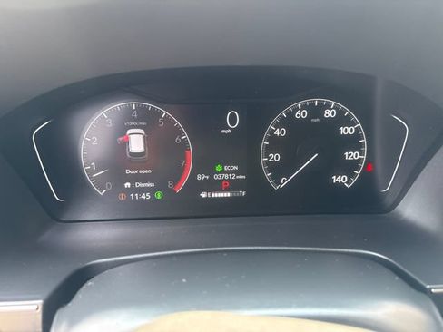 Certified 2025 Honda Pilot TrailSport image 12