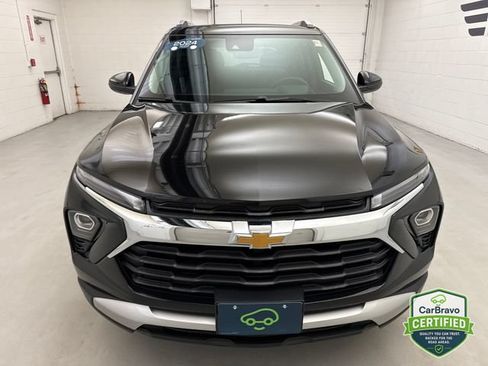 Certified 2024 Chevrolet TrailBlazer LT w/ Convenience Package AWD/4WD image 9