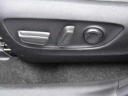 Used 2024 Toyota RAV4 XLE Premium AWD/4WD image 10