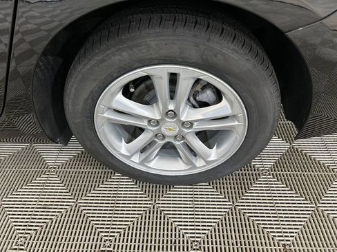 Used 2016 Chevrolet Cruze LT w/ Convenience Package FWD image 10