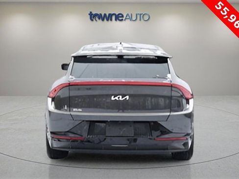 Used 2022 Kia EV6 Wind image 4