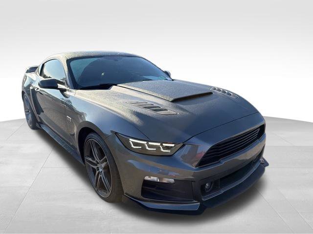 Used 2015 Ford Mustang GT Premium w/ GT Performance Package RWD image 2