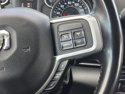 Used 2020 RAM 2500 Big Horn w/ Level 1 Equipment Group AWD/4WD image 18