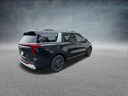 New 2026 Kia Carnival EX image 23
