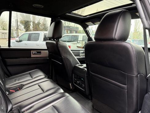 Used 2016 Ford Expedition Limited w/ Equipment Group 301A image 23