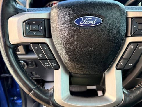Used 2021 Ford F450 Platinum w/ FX4 Off-Road Package AWD/4WD image 24