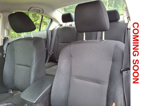 Used 2012 MAZDA MAZDA3 i Sport FWD image 11