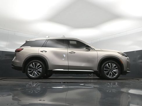 Certified 2026 INFINITI QX60 Luxe w/ Cargo Package AWD/4WD image 44