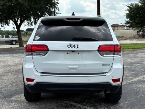 Used 2021 Jeep Grand Cherokee Limited RWD image 5