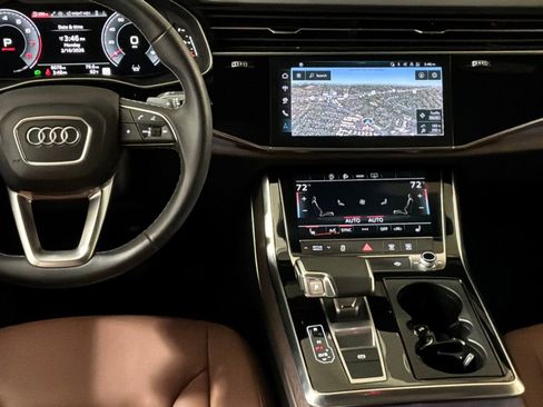 Used 2025 Audi Q8 Premium w/ Convenience Package image 20