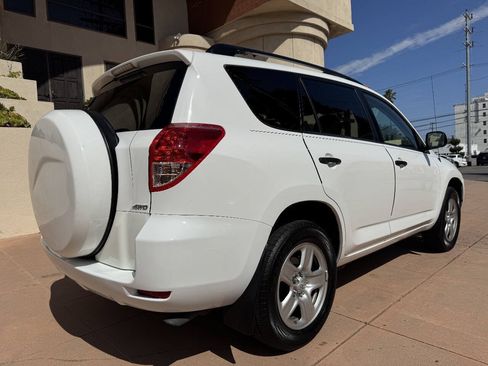 Used 2007 Toyota RAV4 4WD image 7