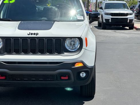 Certified 2023 Jeep Renegade Trailhawk AWD/4WD image 13