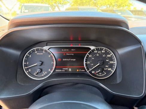 Used 2021 Nissan Rogue SL FWD image 29