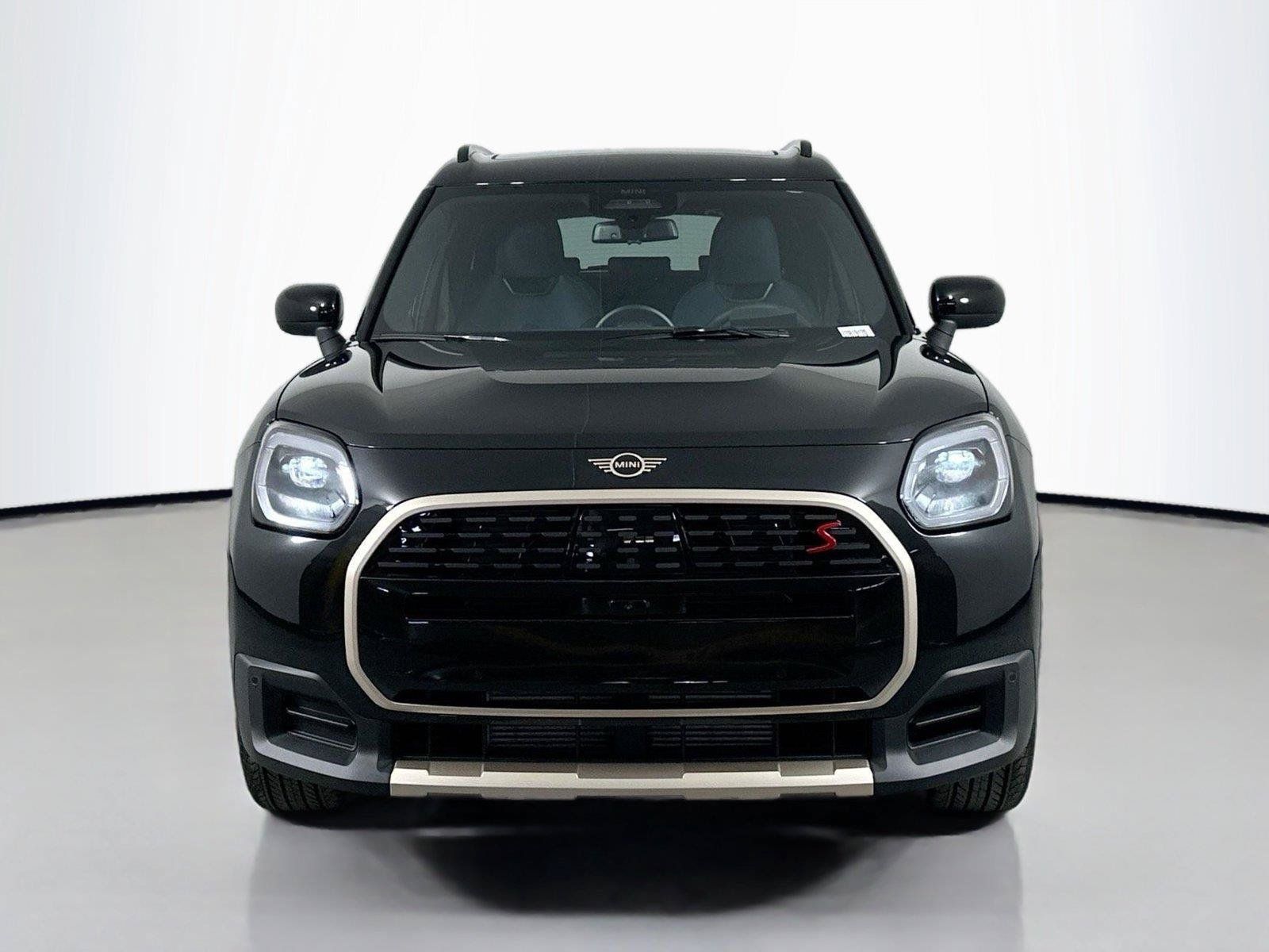 Used 2025 MINI Cooper Countryman S w/ Comfort Package Max AWD/4WD image 2