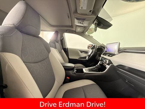 Certified 2025 Toyota RAV4 XLE w/ Convenience Package AWD/4WD image 25