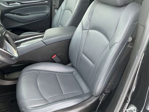 Used 2022 Buick Enclave Essence w/ Experience Buick Package image 39