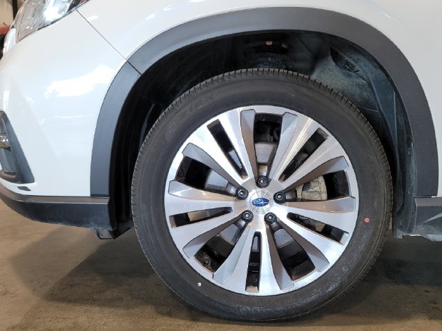Used 2022 Subaru Ascent Limited w/ Technology Package AWD/4WD image 10