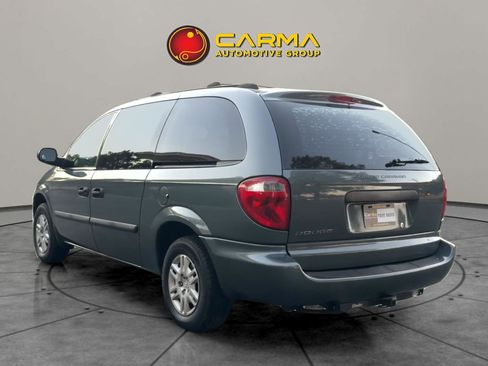 Used 2005 Dodge Grand Caravan SE image 5
