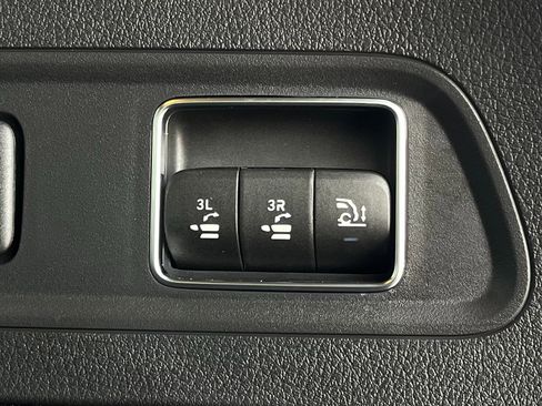 Used 2026 Mercedes-Benz GLS 63 AMG AMG w/ 23 INCH WHEELS, CARBON image 53