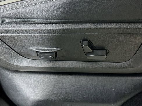 Used 2022 RAM 2500 Limited image 22