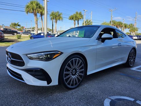 Certified 2024 Mercedes-Benz CLE 300 4MATIC Coupe image 11