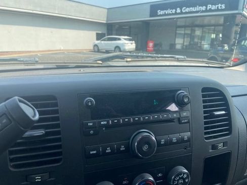 Used 2013 GMC Sierra 2500 SLE AWD/4WD image 11
