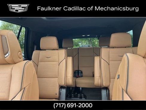 Used 2026 Cadillac Escalade Luxury w/ Touring Package AWD/4WD image 20