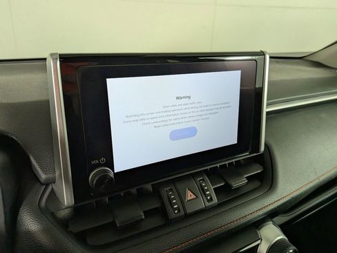 Used 2024 Toyota RAV4 Adventure image 24