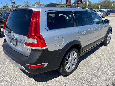Used 2016 Volvo XC70 T5 Premier w/ Proximity Package AWD/4WD image 5