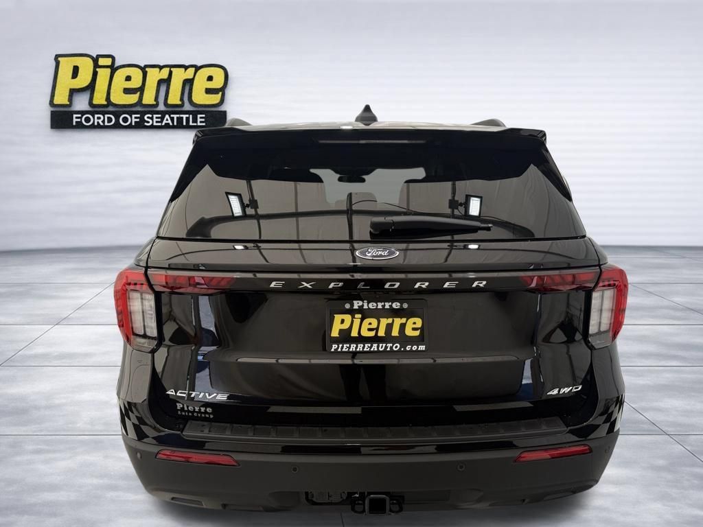 New 2025 Ford Explorer Active AWD/4WD image 3
