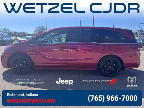 Used 2024 Honda Odyssey Sport image 8