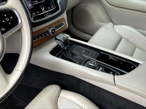 Used 2017 Volvo XC90 T6 Inscription w/ Luxury Package AWD/4WD image 21
