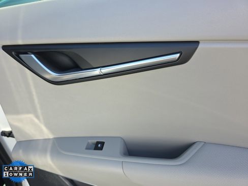 Used 2023 Kia Niro Wave image 61